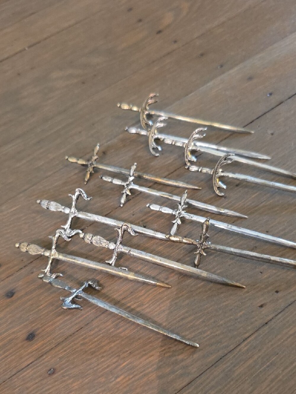 Sword Cocktail Picks Silver Tone Set Of 12 - Picture 7 of 7